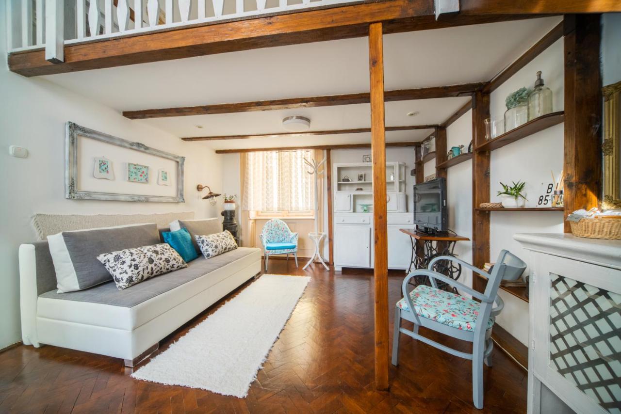 Agria Vintage Apartman Έγκερ Εξωτερικό φωτογραφία